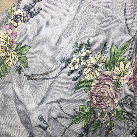Light Blue Floral Print Kimono - Picture 2 of 4